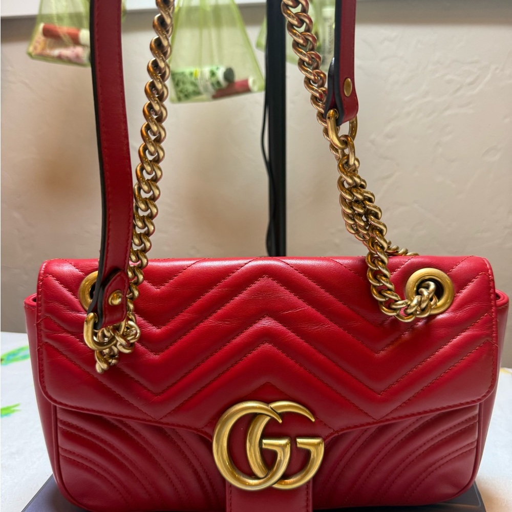 Gucci Red Gold Chevron Quilted Shoulder Bag